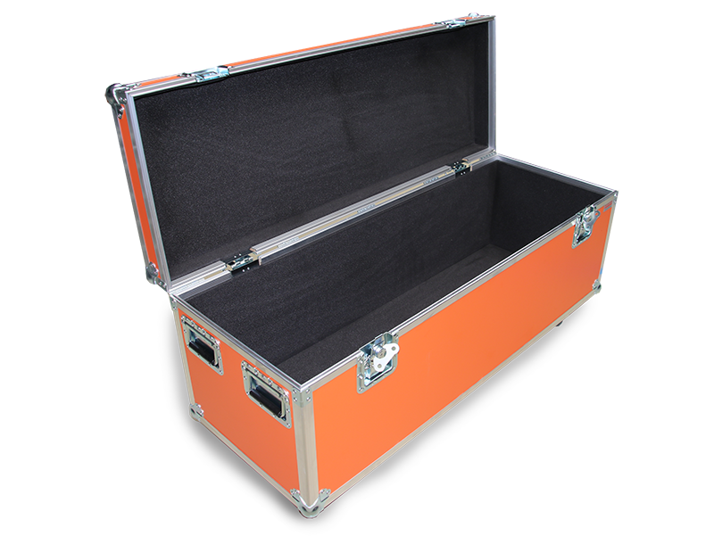 An empty SportKompas flight case